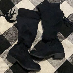 Girls knee high black boots